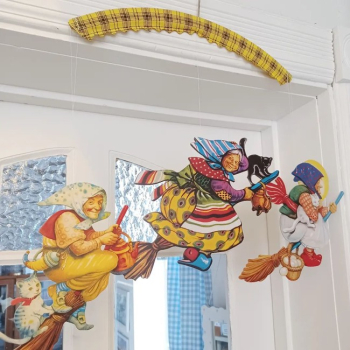 Preview: schwedische Oster-Hexe - Pappe (Nr. 1)