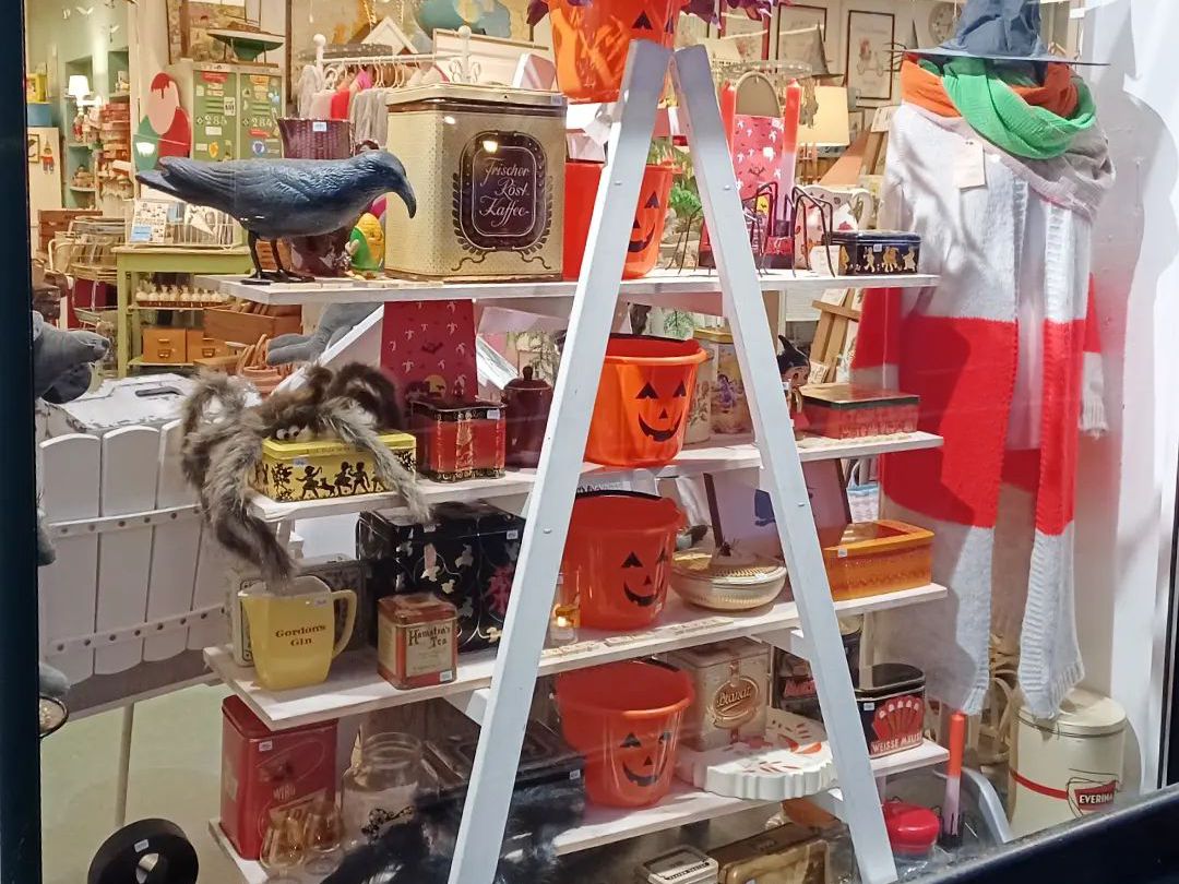 Das Halloween-Schaufenster (Okt. 2022)