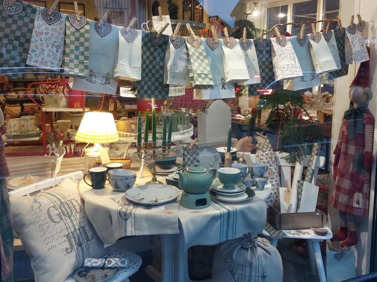 Das Advents-Schaufenster (Nov. 2025)